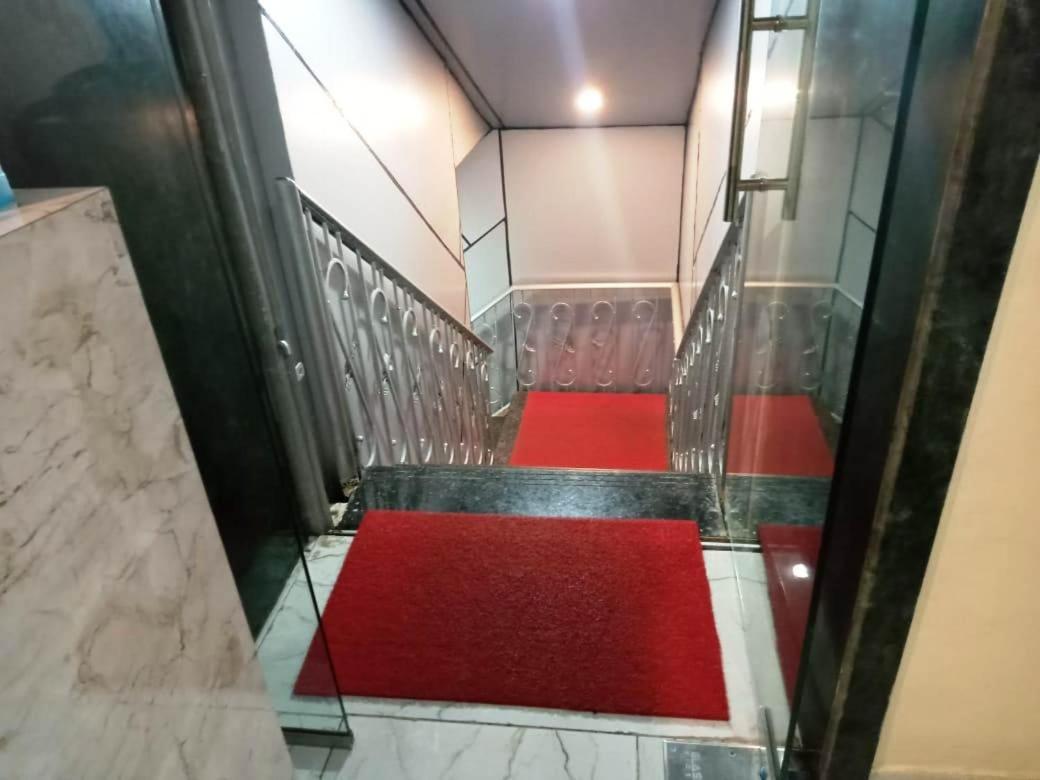 Sai Deep Lodging Navi Mumbai Exteriör bild